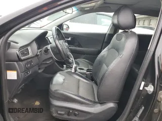 2017 Kia Niro Touring Launch Edition with VIN KNDCC3LC1H5050335, listed as a Copart auction lot 43888174 with 204,011 mi miles and Clean Title. Bid and sale history available at carsss.com. Image 7.