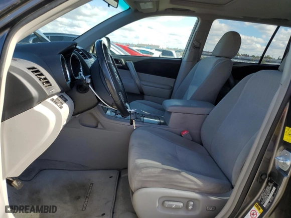 2009 Toyota Highlander Sport with VIN JTEDS43A692087309, listed as a Copart auction lot 78252614 with 152,381 mi miles and Salvage Title. Bid and sale history available at carsss.com. Image 7.