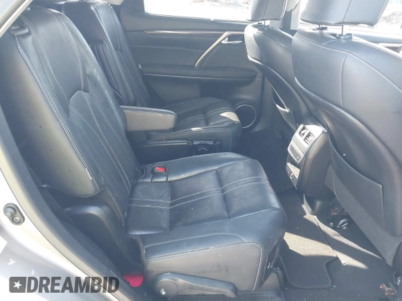 2019 Lexus RX 350L Premium z VIN JTJGZKCA9K2013385, wystawiony jako IAAI lot #42072200 z przebiegiem Nie podano mil oraz . Historia ofert i sprzedaży dostępna na DreamBid. Obrazek 8.