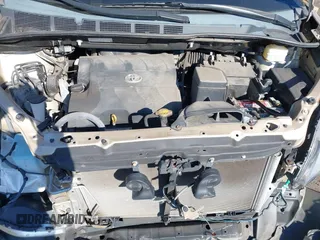 2011 Toyota Sienna LE AAS with VIN 5TDKK3DC0BS168052, listed as a IAAI auction lot 41688494 with 49,095 mi miles. Bid and sale history available at carsss.com. Image 10.