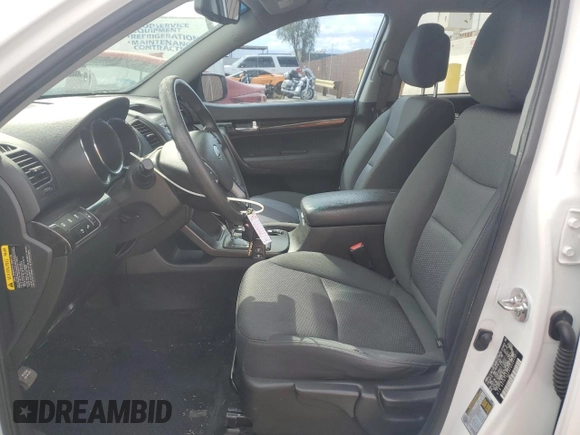 2012 Kia Sorento LX with VIN 5XYKT3A69CG306102, listed as a Copart auction lot 52996225 with 173,640 mi miles and Salvage Title. Bid and sale history available at carsss.com. Image 7.