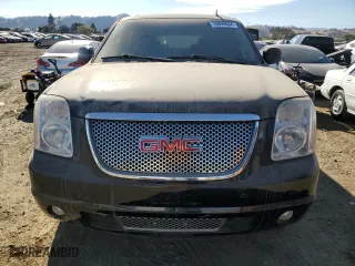 2009 GMC Yukon Denali with VIN 1GKFK03289R220744, listed as a Copart auction lot 78899034 with 164,935 mi miles and Clean Title. Bid and sale history available at carsss.com. Image 5.