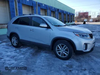 2014 Kia Sorento LX with VIN 5XYKTDA74EG448973, listed as a Copart auction lot 41934025 with 162,153 mi miles and Clean Title. Bid and sale history available at carsss.com. Image 4.