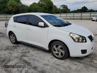 2010 Pontiac Vibe w/1SA with VIN 5Y2SP6E83AZ417938, listed as a Copart auction lot 69942564 with 327,093 mi miles and Non Repairable. Bid and sale history available at carsss.com. Image 4.
