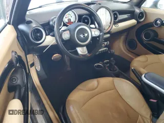 2010 MINI Convertible S with VIN WMWMS3C5XATY08714, listed as a Copart auction lot 66751035 with 72,747 mi miles and Clean title. Bid and sale history available at DreamBid. Image 8.