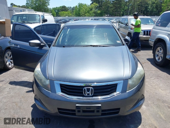 2010 Honda Accord EX-L z VIN 1HGCP2F86AA178672, wystawiony jako IAAI lot #42317753 z przebiegiem 126 750 mil mil oraz . Historia ofert i sprzedaży dostępna na DreamBid. Obrazek 6.