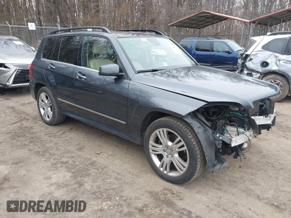 2015 Mercedes-Benz GLK with VIN WDCGG8JB7FG441353, listed as a IAAI auction lot 42186381 with 88,390 mi miles. Bid and sale history available at carsss.com. Image 1.