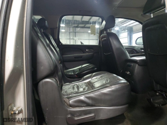 2007 Chevrolet Suburban LT with VIN 1GNFK16397J248593, listed as a Copart auction lot 81773824 with 226,149 mi miles and Clean Title. Bid and sale history available at carsss.com. Image 11.