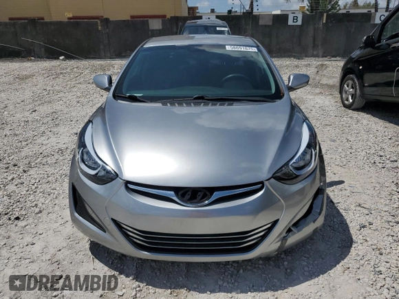 2015 Hyundai Elantra SE z VIN 5NPDH4AE7FH567958, wystawiony jako Copart lot #58691075 z przebiegiem 146 970 mil mil oraz Tytuł czysty. Historia ofert i sprzedaży dostępna na DreamBid. Obrazek 5.