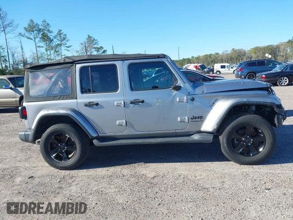 2020 Jeep Wrangler Unlimited Sahara with VIN 1C4HJXEN6LW210682, listed as a IAAI auction lot 41836201 with 32,925 mi miles. Bid and sale history available at carsss.com. Image 12.