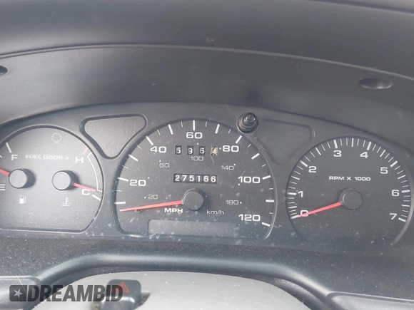 2002 Ford Taurus SES Standard with VIN 1FAFP55S82A121696, listed as a IAAI auction lot 41495902 with 275,166 mi miles. Bid and sale history available at carsss.com. Image 7.