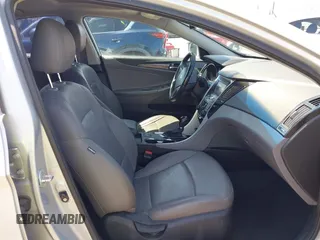 2011 Hyundai Sonata Limited with VIN 5NPEC4AC6BH129993, listed as a IAAI auction lot 42131711 with 155,711 mi miles and . Bid and sale history available at DreamBid. Image 5.
