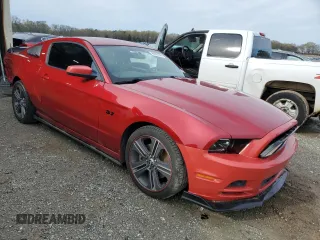 2013 Ford Mustang V6 with VIN 1ZVBP8AM7D5200710, listed as a Copart auction lot 46943765 with 140,327 mi miles and Salvage Title. Bid and sale history available at carsss.com. Image 4.