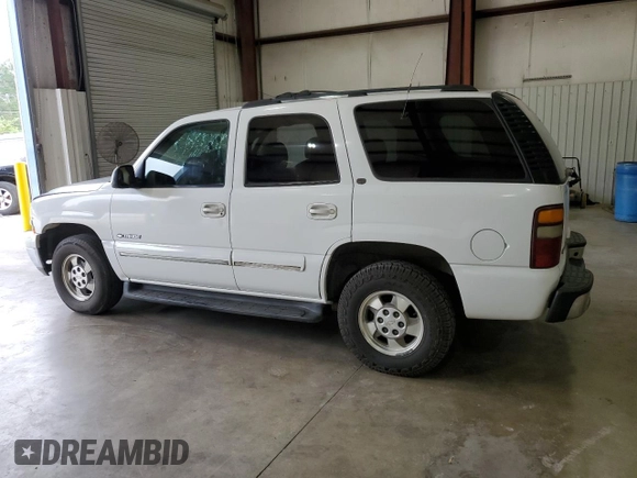 2001 Chevrolet Tahoe LT with VIN 1GNEC13T01R128767, listed as a Copart auction lot 71545634 with 307,271 mi miles and Salvage Title. Bid and sale history available at carsss.com. Image 2.