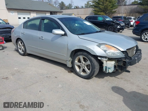 2007 Nissan Altima 2.5 S with VIN 1N4AL21E07C238463, listed as a IAAI auction lot 41890764 with 171,335 mi miles. Bid and sale history available at carsss.com. Image 1.