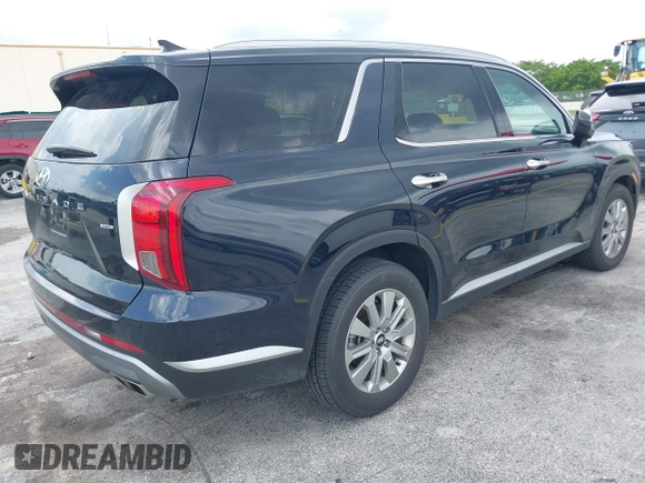 2025 Hyundai Palisade SEL z VIN KM8R2DGEXSU835072, wystawiony jako IAAI lot #42394638 z przebiegiem 14 919 mil mil oraz . Historia ofert i sprzedaży dostępna na DreamBid. Obrazek 4.