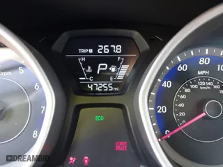 2016 Hyundai Elantra SE with VIN KMHDH4AE6GU482208, listed as a IAAI auction lot 41941480 with 47,255 mi miles. Bid and sale history available at carsss.com. Image 15.