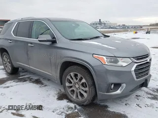 2018 Chevrolet Traverse Premier z VIN 1GNEVJKW8JJ263371, wystawiony jako IAAI lot #41479004 z przebiegiem 108 739 mil mil oraz . Historia ofert i sprzedaży dostępna na DreamBid. Obrazek 1.