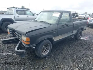 1989 Ford Ranger XLT with VIN 1FTCR10A0KUC46401, listed as a IAAI auction lot 41605043 with 44,394 mi miles. Bid and sale history available at carsss.com. Image 2.