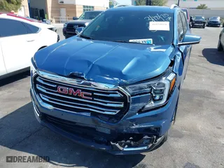 2024 GMC Terrain SLT with VIN 3GKALVEG2RL221585, listed as a IAAI auction lot 41851814 with 3,805 mi miles. Bid and sale history available at carsss.com. Image 6.