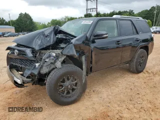 2014 Toyota 4Runner SR5 с VIN JTEZU5JR6E5076284, выставлен на аукционе Copart как лот 63141255 с пробегом 135 034 миль миль и Списание • Salvage title. История ставок и продаж доступна на DreamBid. Изображение 1.