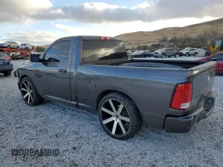 2018 Ram 1500 Express with VIN 3C6JR6AT4JG250464, listed as a Copart auction lot 81504004 with 44,810 mi miles and Salvage title. Bid and sale history available at DreamBid. Image 2.