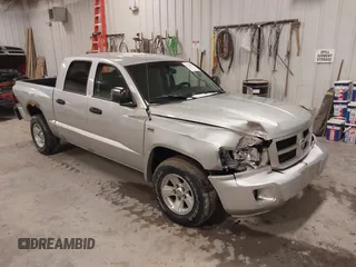 2009 Dodge Dakota with VIN 1D3HW38P99S789598, listed as a IAAI auction lot 41728336 with 71,539 mi miles and . Bid and sale history available at DreamBid. Image 1.