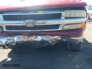 2004 Chevrolet Suburban LT with VIN 1GNFK16T24J272018, listed as a IAAI auction lot 41302541 with NaN miles. Bid and sale history available at carsss.com. Image 6.