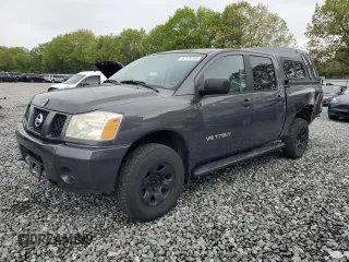2006 Nissan Titan LE z VIN 1N6AA07B96N530422, wystawiony jako Copart lot #57128165 z przebiegiem 210 635 mil mil oraz Czysty tytuł • Clean title. Historia ofert i sprzedaży dostępna na DreamBid. Obrazek 1.
