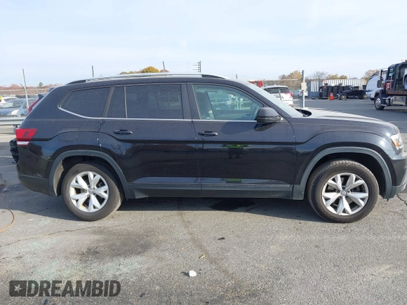 2018 Volkswagen Atlas Launch Edition с VIN 1V2HR2CA8JC500429, выставлен на аукционе IAAI как лот 40957780 с пробегом 69 353 миль миль и . История ставок и продаж доступна на DreamBid. Изображение 13.