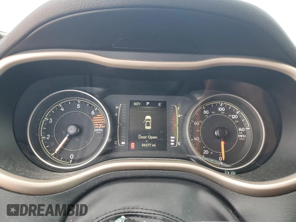 2016 Jeep Cherokee Latitude с VIN 1C4PJLCB2GW256416, выставлен на аукционе Copart как лот 60805225 с пробегом 94 277 миль миль и Списание • Salvage title. История ставок и продаж доступна на DreamBid. Изображение 9.