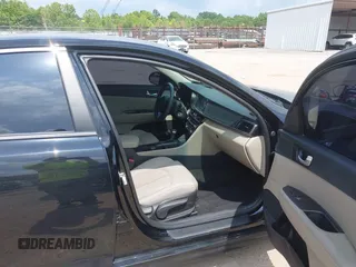 2018 Kia Optima LX with VIN 5XXGT4L35JG239062, listed as a IAAI auction lot 42457308 with 137,280 mi miles and . Bid and sale history available at DreamBid. Image 5.