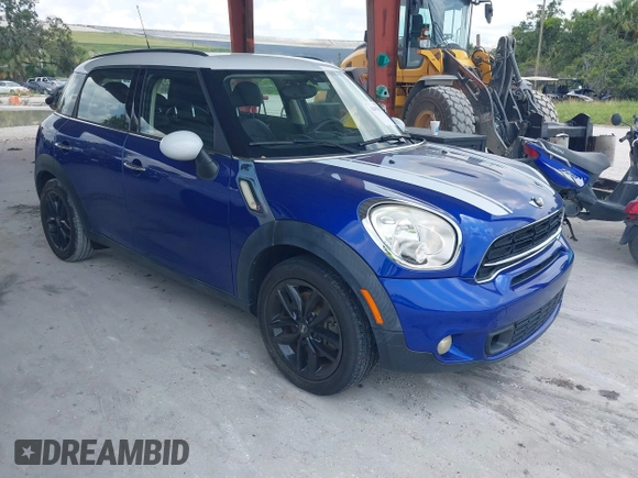 2016 MINI Countryman S with VIN WMWZC3C50GWT08698, listed as a IAAI auction lot 42493302 with 61,306 mi miles and . Bid and sale history available at DreamBid. Image 1.