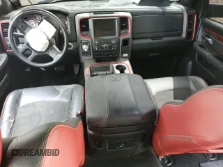 2015 Ram 1500 Rebel z VIN 1C6RR7YT3FS780133, wystawiony jako Copart lot #51484275 z przebiegiem 127 543 mil mil oraz Szkoda całkowita • Salvage title. Historia ofert i sprzedaży dostępna na DreamBid. Obrazek 8.