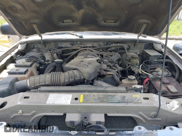 2004 Ford Ranger XL Fleet with VIN 1FTZR15E94PA35382, listed as a IAAI auction lot 42005617 with 126,402 mi miles. Bid and sale history available at carsss.com. Image 10.