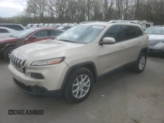 2015 Jeep Cherokee Latitude z VIN 1C4PJMCBXFW576507, wystawiony jako Copart lot #52633855 z przebiegiem 69 693 mil mil oraz Szkoda całkowita • Salvage title. Historia ofert i sprzedaży dostępna na DreamBid. Obrazek 1.