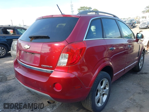 2014 Chevrolet Captiva Sport LTZ with VIN 3GNAL4EK3ES657587, listed as a IAAI auction lot 42070864 with 163,686 mi miles. Bid and sale history available at carsss.com. Image 4.