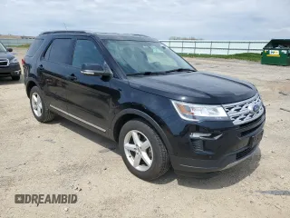 2018 Ford Explorer XLT z VIN 1FM5K7D89JGC52567, wystawiony jako Copart lot #54490555 z przebiegiem 153 763 mil mil oraz Tytuł czysty. Historia ofert i sprzedaży dostępna na DreamBid. Obrazek 4.