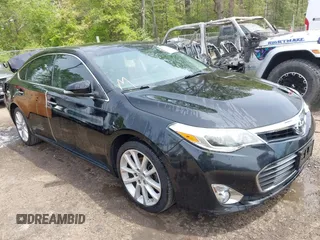 2014 Toyota Avalon Limited z VIN 4T1BK1EB2EU133325, wystawiony jako IAAI lot #42098542 z przebiegiem 49 542 mil mil oraz . Historia ofert i sprzedaży dostępna na DreamBid. Obrazek 1.