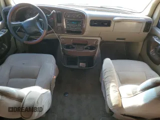 2002 GMC Savana with VIN 1GDFG15RX21192913, listed as a Copart auction lot 75942664 with 199,211 mi miles and Clean Title. Bid and sale history available at carsss.com. Image 8.