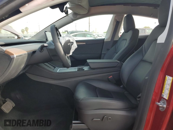 2024 Tesla Model Y с VIN 7SAYGDED3RF166676, выставлен на аукционе Copart как лот 60792165 с пробегом 22 445 миль миль и Списание • Salvage title. История ставок и продаж доступна на DreamBid. Изображение 7.