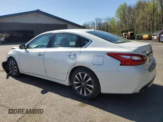 2016 Nissan Altima SL with VIN 1N4AL3AP1GC266182, listed as a Copart auction lot 54650135 with 118,493 mi miles and Salvage Title. Bid and sale history available at carsss.com. Image 2.