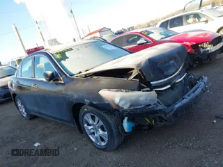 2012 Honda Accord SE z VIN 1HGCP2F68CA019377, wystawiony jako IAAI lot #41797936 z przebiegiem 136 687 mil mil oraz . Historia ofert i sprzedaży dostępna na DreamBid. Obrazek 1.