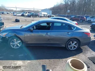 2014 Nissan Altima 2.5 S with VIN 1N4AL3AP7EC183305, listed as a IAAI auction lot 41601777 with 161,883 mi miles. Bid and sale history available at carsss.com. Image 14.