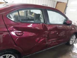2024 Mitsubishi Mirage ES z VIN ML32FUFJ6RHF02319, wystawiony jako IAAI lot #41543155 z przebiegiem 31 461 mil mil oraz . Historia ofert i sprzedaży dostępna na DreamBid. Obrazek 6.