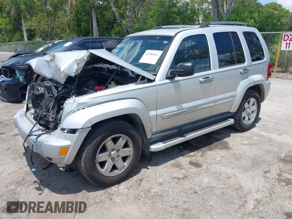 2005 Jeep Liberty Limited z VIN 1J4GK58K45W604144, wystawiony jako IAAI lot #42280563 z przebiegiem 139 078 mil mil oraz . Historia ofert i sprzedaży dostępna na DreamBid. Obrazek 17.