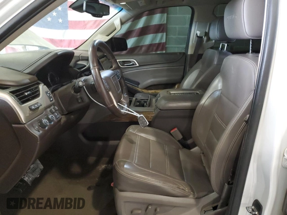 2017 GMC Yukon XL Denali with VIN 1GKS2HKJXHR172622, listed as a Copart auction lot 52425125 with 192,713 mi miles and Clean Title. Bid and sale history available at carsss.com. Image 7.