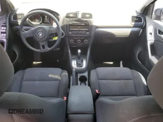 2014 Volkswagen Golf с VIN WVWDB7AJ7EW001565, выставлен на аукционе Copart как лот 67418224 с пробегом 70 169 миль миль и Списание • Salvage title. История ставок и продаж доступна на DreamBid. Изображение 8.