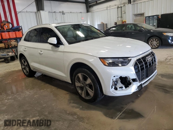 2024 Audi Q5 Premium Plus with VIN WA1BBAFY3R2040820, listed as a Copart auction lot 88948035 with 13,408 mi miles and Salvage title. Bid and sale history available at DreamBid. Image 4.