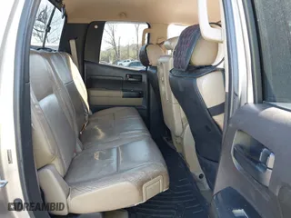 2007 Toyota Tundra SR5 with VIN 5TFRV54107X012529, listed as a IAAI auction lot 41738182 with 313,910 mi miles. Bid and sale history available at carsss.com. Image 8.